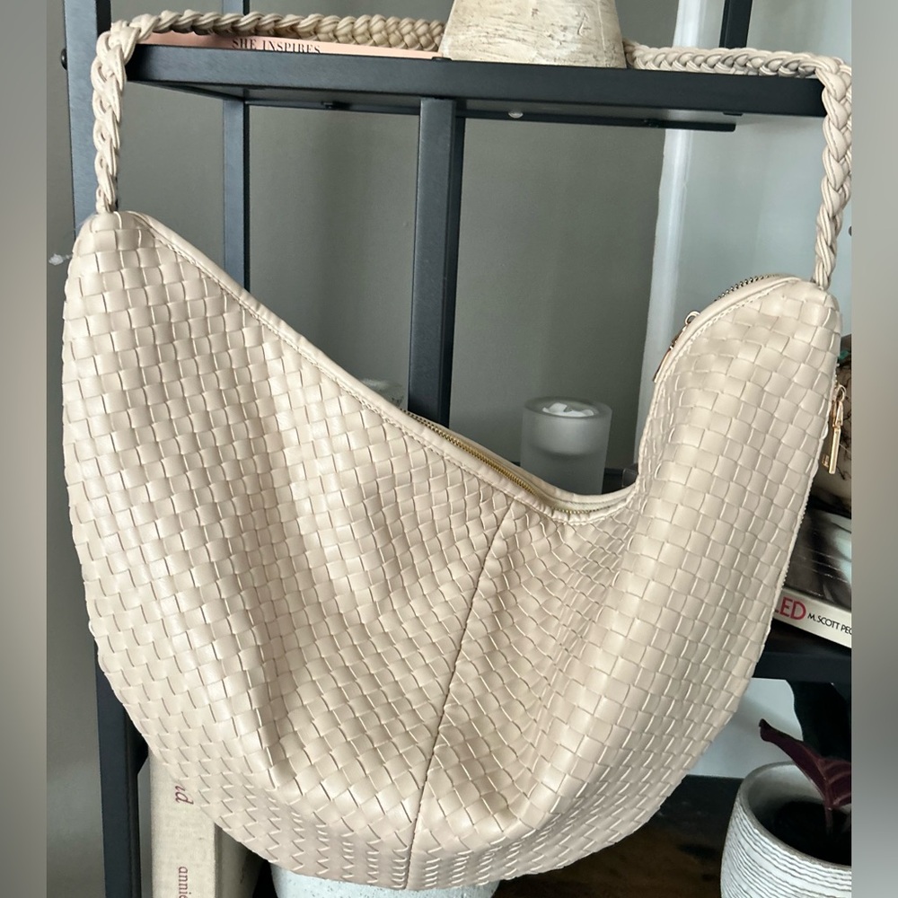 Anthropologie Melie Bianco Woven Crossbody Bag NWOT Beige Vegan Leather Woven - Picture 6 of 9